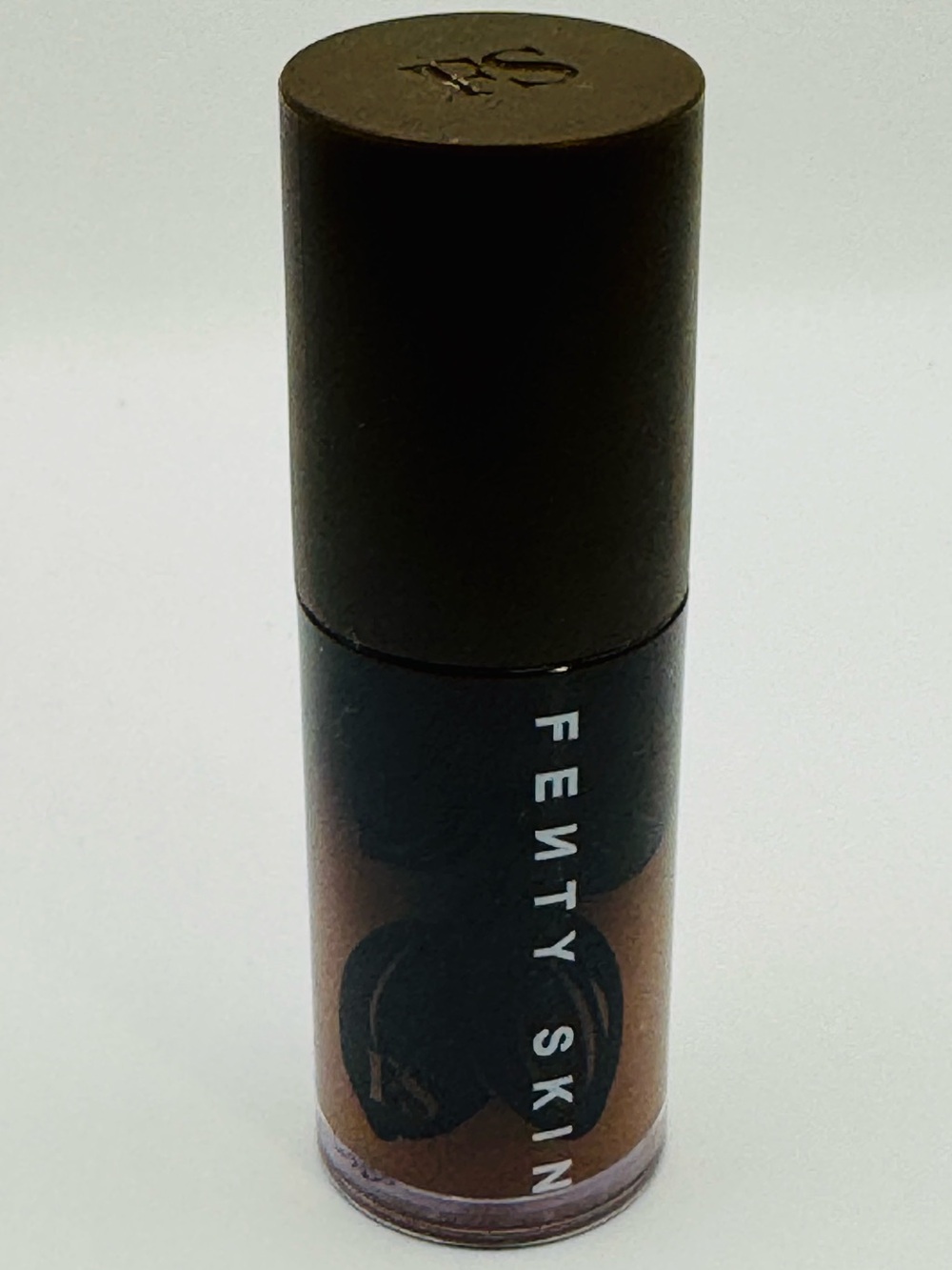 Fenty Treatz Hydrating + Strengthening Lip Oil in Cacao New without Box - Picture 7 of 10